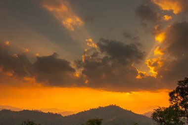 Sunset Mountain Tayland