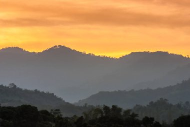 Sunset Mountain Tayland