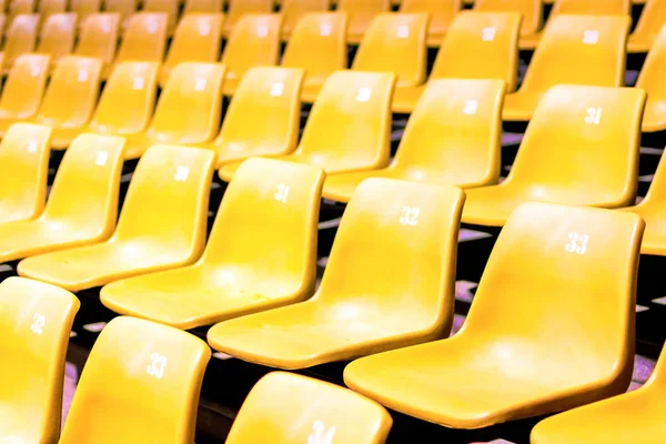 Silla Plástico Con Todos Los Números Sala Conferencias Grande —  Fotos de Stock