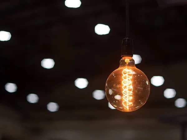 Lampadina Arancione Tungsteno Appesa All Interno Dell Edificio Con Una — Foto Stock