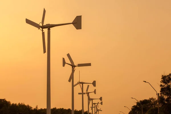 Turbinas Eólicas Pôr Sol — Fotografia de Stock