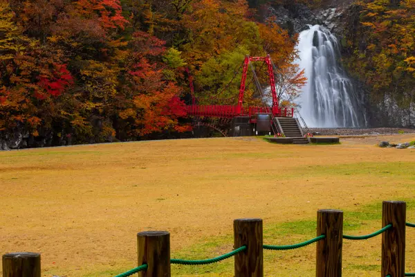 Blätter Farbwechsel Schöner Wasserfall Den Fallblättern Yamagata Japan — Stockfoto