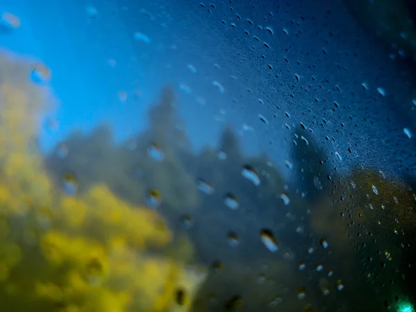 Water Droplets Windshield Water Drop Exterior Sees Shadows Leaves Change — Stock Photo, Image