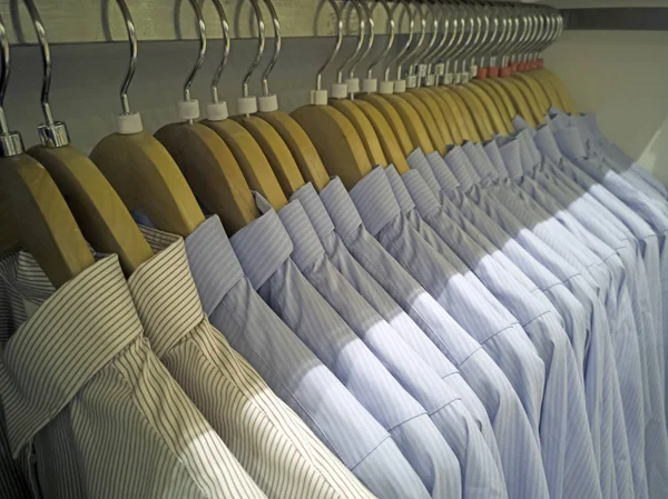 Cabides Rack Roupas Lojas Departamento Para Venda Nas Lojas Escolha — Fotografia de Stock