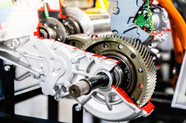 Motor sprocket Ve kontrol için elektronik devre kartları. Çapraz-