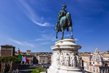 Victor Emmanuel ve görünümü Roma'daki Piazza Venezia'nın heykeli