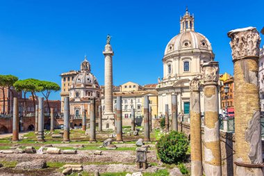 Trajans Forum, Trajans sütun ve Roma Bazilikası Ulpia