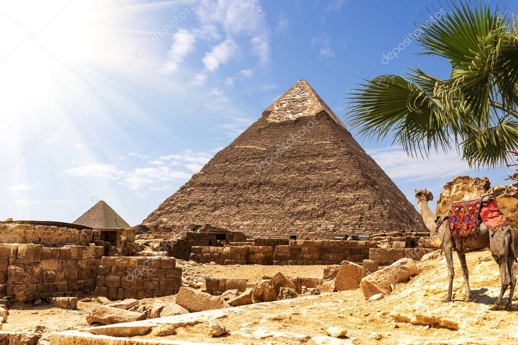 Giza Pyramids, view on the Pyramid of Khafre in a sunny desert