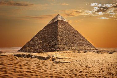 Kephren Piramidi güzel görünümü, Giza, Mısır