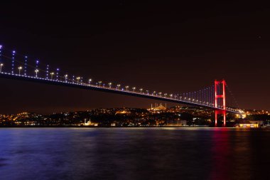 Boğaziçi Köprüsü ya da 15 Temmuz Şehitler Köprüsü manzarası 