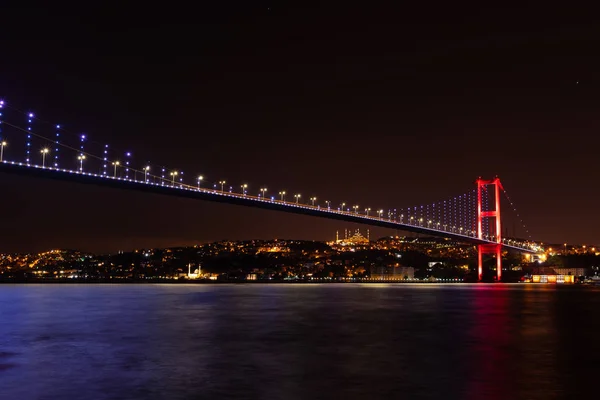 The Bosphorus Bridge or the 15 July Martyrs Bridge, view on the — Stock Photo, Image