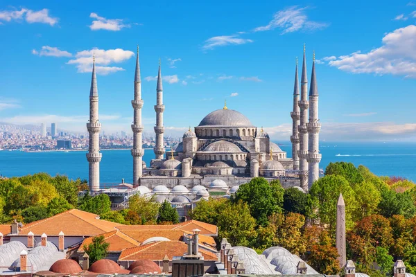 Berühmte blaue Moschee oder Sultan ahmet Moschee in Istanbul, Türkei — Stockfoto