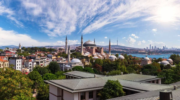Complexo de Hagia Sophia e telhados de Istambul, Turquia — Fotografia de Stock