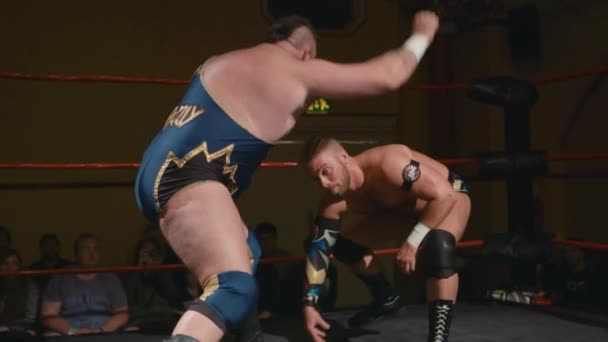 Partita Pro Wrestling Slow Motion Strikes Punches Back — Video Stock