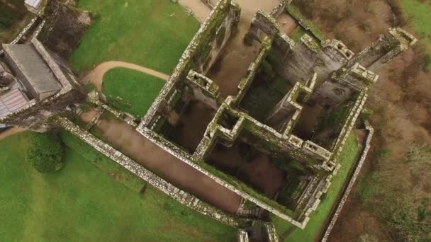 Ruines Du Château Ancien à La Campagne Britannique, Drone Aérien Survol, Berry Pomeroy 