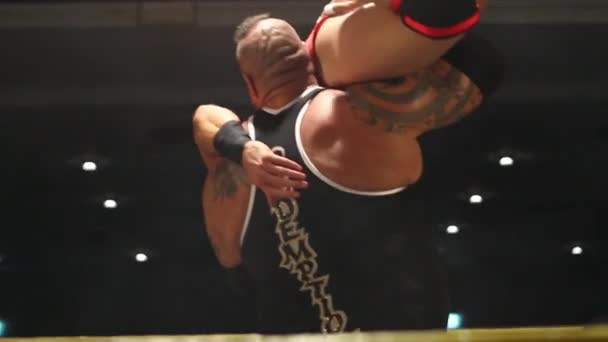 Pro Wrestling Match Former Wwe Wrestler Brodus Clay Body Slams — Stock Video