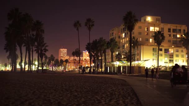 Santa Monica Beach Boardwalk Scenic Night Лос Анджелес Калифорния — стоковое видео