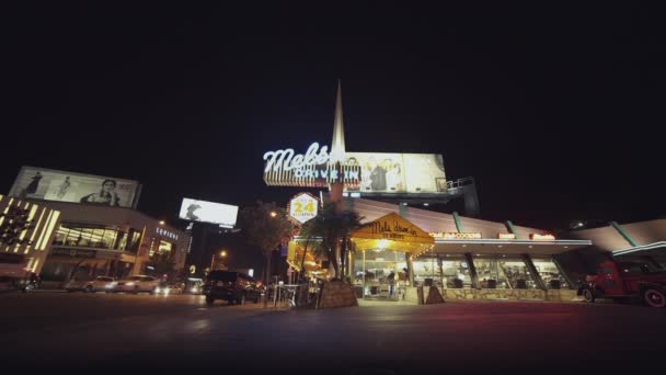 Mel Drive Amerikansk Diner Med Neon Skylt Sunset Boulevard Hollywood — Stockvideo