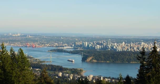 Aerial Vancouver Downtown Stanley Park Escenario Cielos Azules Verano — Vídeo de stock