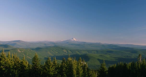 Sunset Time Lapse Sombras Través Green Valley Mount Jefferson Oregon — Vídeo de stock