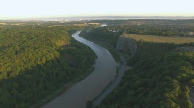 Avon nehri ve Gorge, Bristol İngiltere'de hava uçak atış
