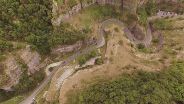 Cars Driving Winding Scenic Road Beautiful Valley Aerial Drone Shot — Stock Video