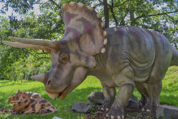 Dinosaurier Zoopark Für Webseiten Artikel Und Präsentationen Für Drucke — Stockfoto