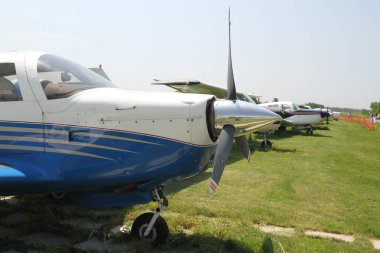 Bir gösteri küçük uçaklar