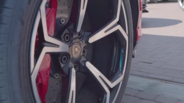 Lamborghini Utsidan Röd Bil Molnkamera — Stockvideo