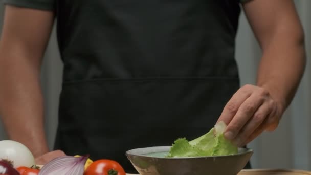 Professional Chef Prepares Washes Cabbage Leaves Slow Motion — Stock Video