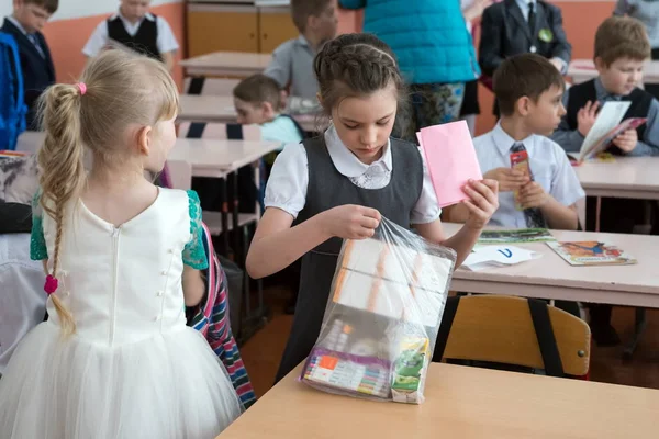 Belogorsk Kemerovo Bölgesi Mart 2018 Greyder Eve Sınıfta Okul Sıraları — Stok fotoğraf