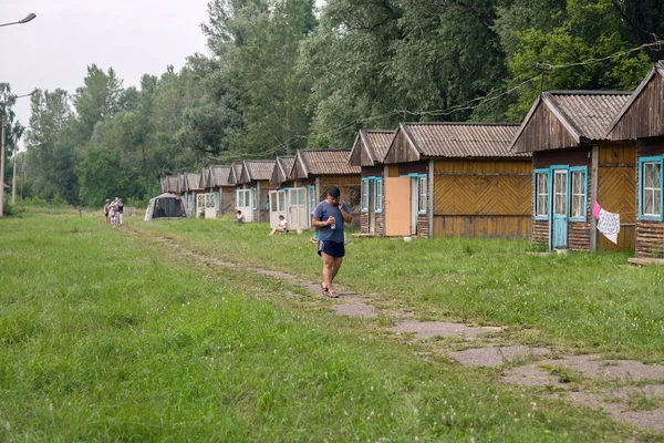 Shushenskoe 크라스노야르스크 2018 Tourist 거리를 Theshushenskoye 마에서 Iskra 사이트에서 크라스노야르스크 — 스톡 사진