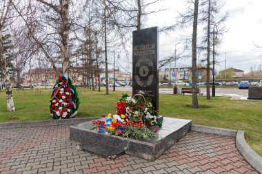 Chernobyl afet kurbanları ve sonuçları liquidators anıt 1997 yılında Zafer Meydanı Krasnoyarsk'nda açıldı.