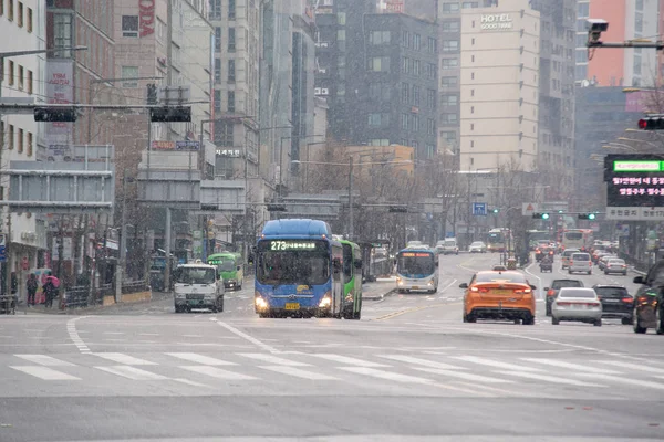 Seul, Kore (13 Aralık 2018): Toplu taşımacılık