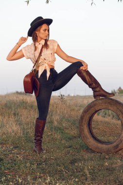 Vahşi Batı lastik servisi