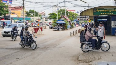  Tayland ve Kamboçya arasındaki sınır geçişi