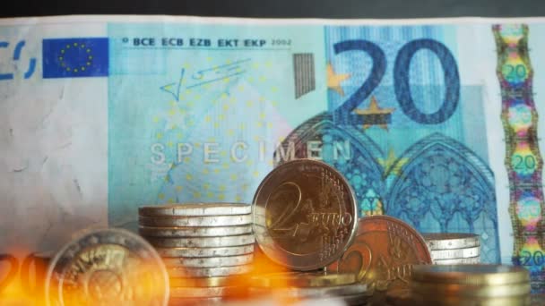 Dwudziestu euro palił w ogniu — Wideo stockowe