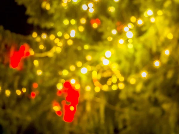 Όμορφα Διακοσμημένο Χριστουγεννιάτικο Δέντρο Στην Πλατεία Μια Πόλης Παλιά Ταλίν — Φωτογραφία Αρχείου
