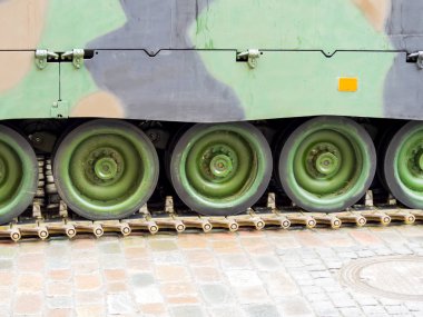 Tank tırtıl yakın çekim