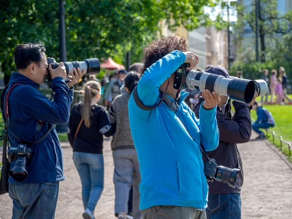 Chinese toeristen fotograferen — Stockfoto