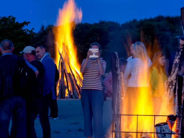 Büyük yangın ve insanlar.