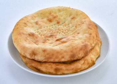 Taftan, lezzetli, yumuşak ve kabarık düz ekmek