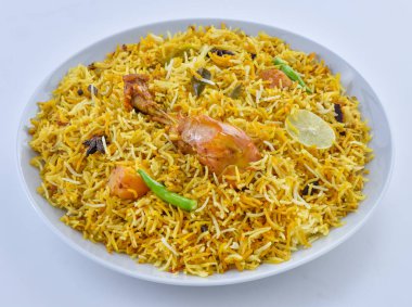 Bombay stili tavuk Biryani