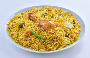 Bombay stili tavuk Biryani