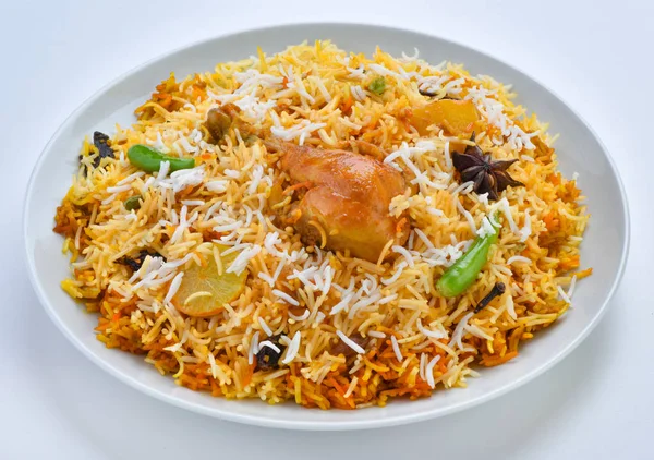 Kryddig Och Munnen Vattning Kyckling Biryani Beredd Kyckling Och Full — Stockfoto