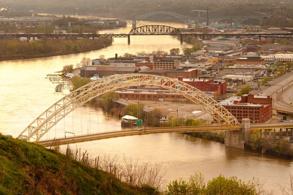 West End Brug Pakhuizen Chateau Wijk Bruggen Ohio Rivier Pittsburgh — Stockfoto