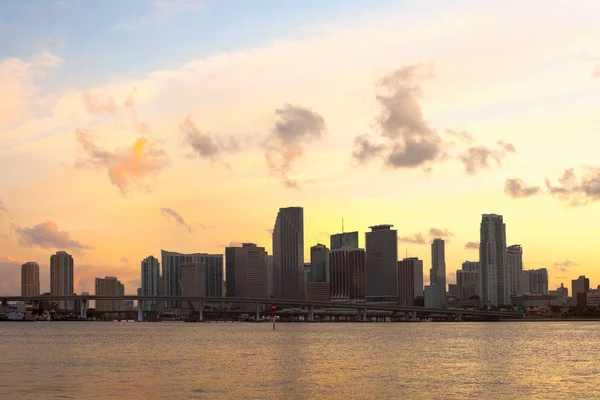 Skyline Centro Atardecer Miami Florida — Foto de Stock