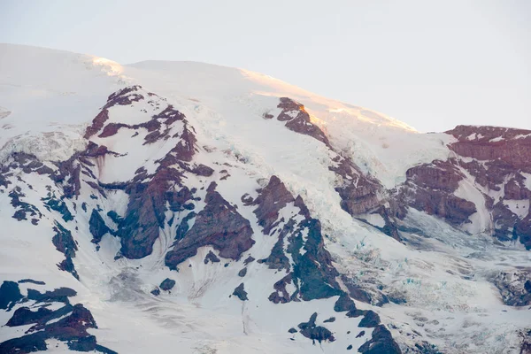 Σύνοδος Κορυφής Του Βουνού Ρενιέρ Και Παγετώνα Nisqually Στο Εθνικό — Φωτογραφία Αρχείου