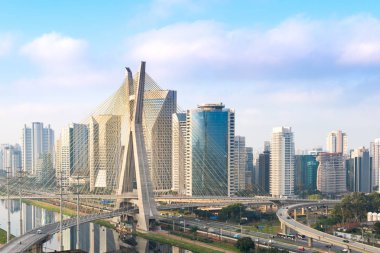 Gün batımında Sao Paulo silueti, Brezilya