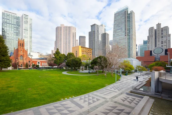Yerba Buena Gardens Skyline Ciudad San Francisco California Estados Unidos — Foto de Stock